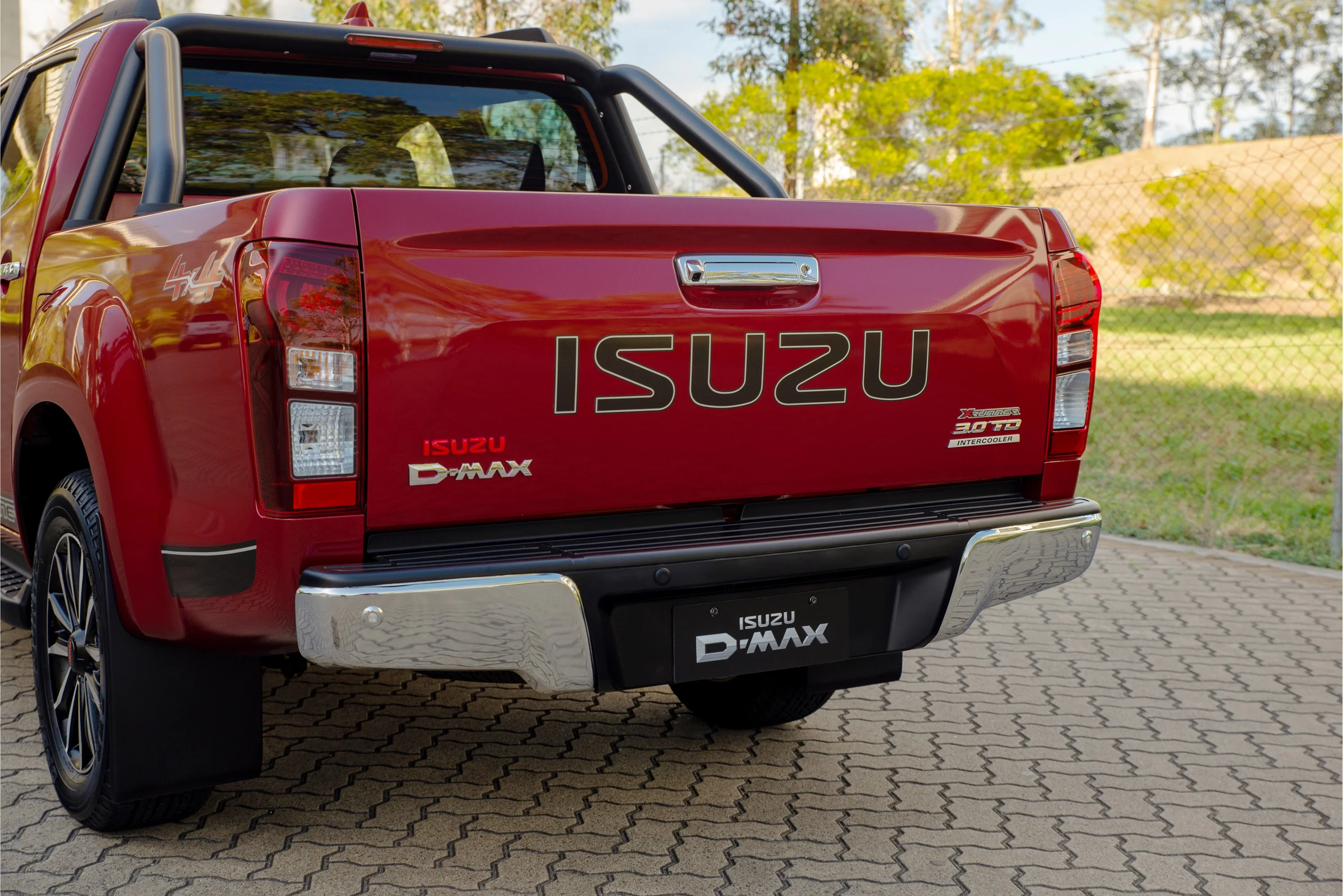 2019 ISUZU D-MAX X-RUNNER 2