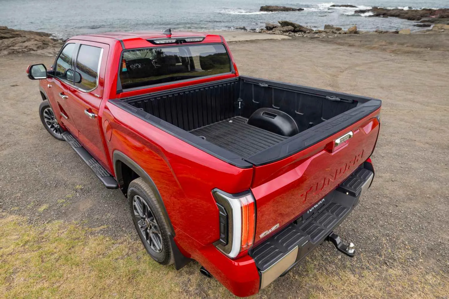 2025 Toyota Tundra Limited REAR TUB