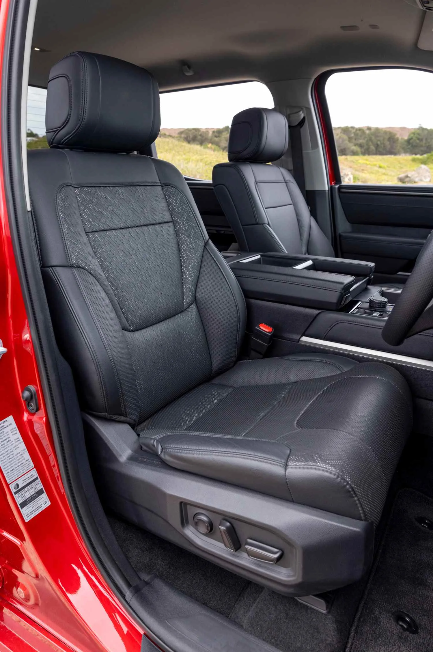 2025 Toyota Tundra Limited front Seats 1